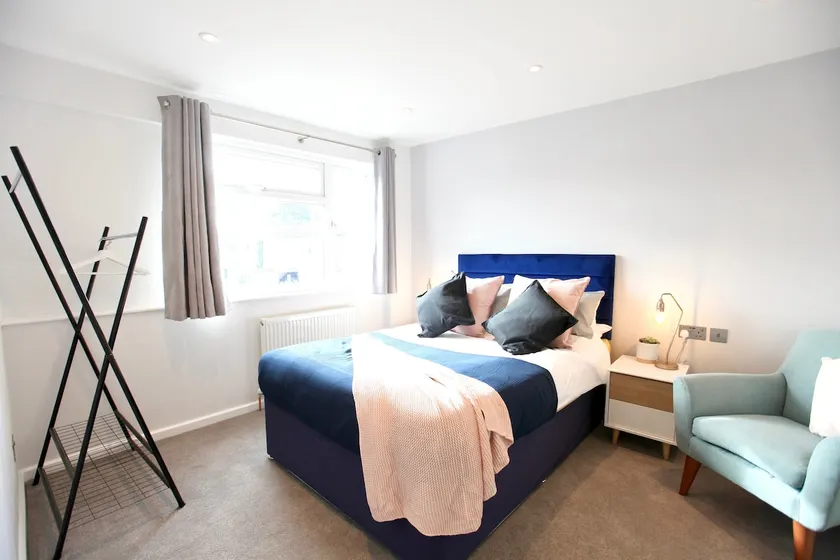 Stylish Cambridge City Pad - Image 1