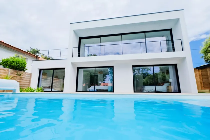 Beautiful new villa near ocean pool 4 bedrooms 4 bathrooms - Image 1