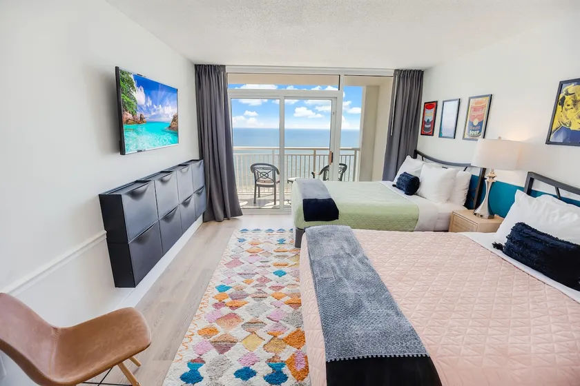 ☆Beachfront Oasis☆ Waffle Maker┃Hot Tubs┃TVs+Apps - Image 1