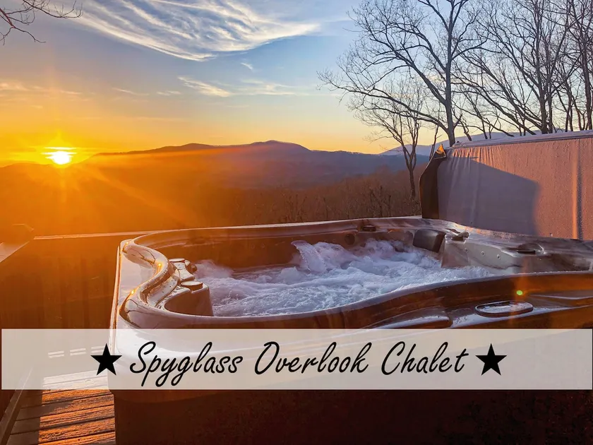 ★Spyglass Overlook Chalet★ Modern|Sunrise|Hot Tub - Image 1