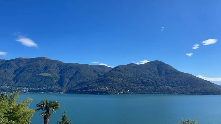 Lake Paradise - Image 1