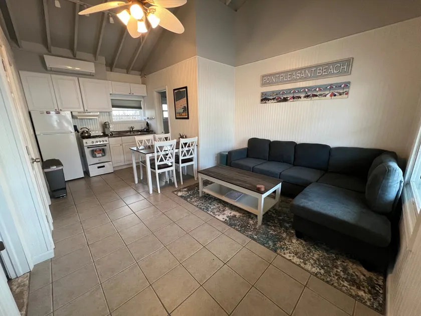 Cozy Beach Getaway 2BR 1BA with Parking! - Image 1