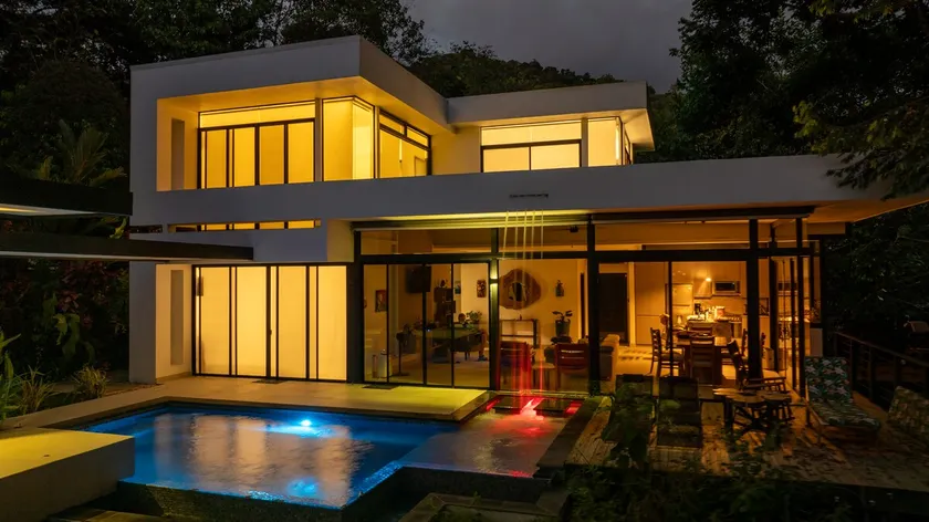 OCEAN VIEW WITH INFINITY POOL - Image 1