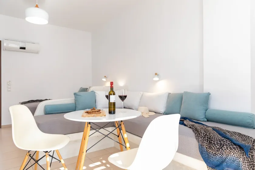 Depis place and apartments - Image 1