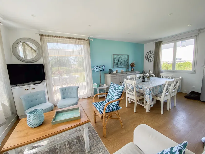 Villa Espérance, a stone's throw from Barneville beach, rated 3 ***. - Image 1
