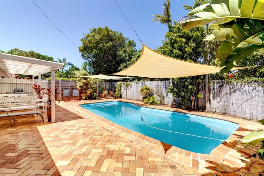 Noosa Heads house, private pool, 3km Main Beach - Image 1