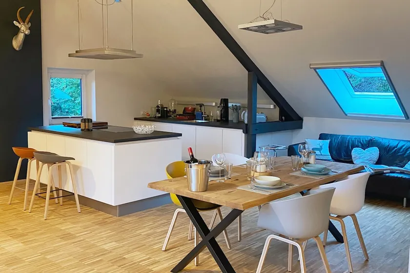 Modern apartment in Walhorn with a view - Image 1