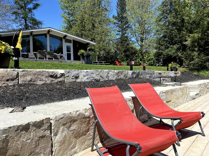 Fun & relaxation in the Sun & Nature by the water - Image 1