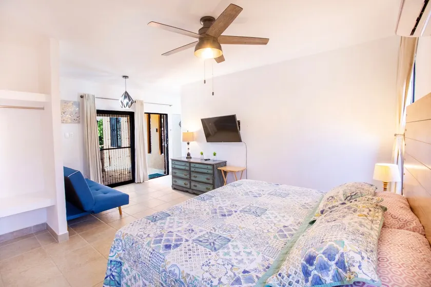 Pelican Suite: complete apartment, new! - Image 1