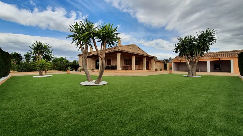 Enjoy the tranquility and privacy - Image 1