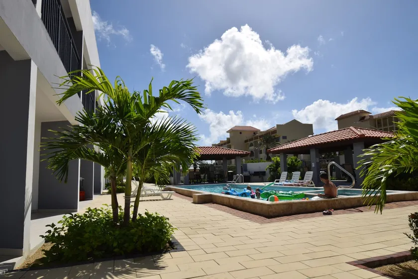 25%OFF Laurel Condo Arena at Eagle Beach - Image 1