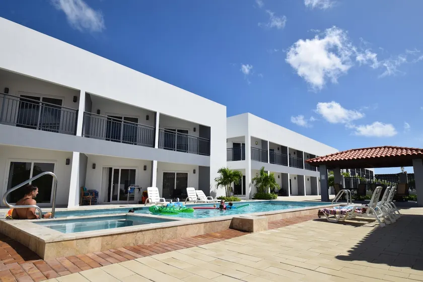 Cayena-Arena Condo at Eagle Beach - Image 1