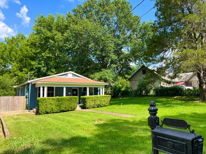 Walk to Oaklawn-Beautiful Trivista Neighborhood - Image 1