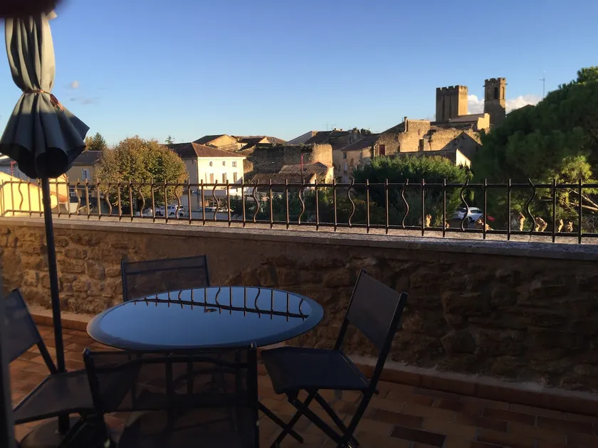 Large terrace * closed parking * AIR CONDITIONING * bike storage - Image 1