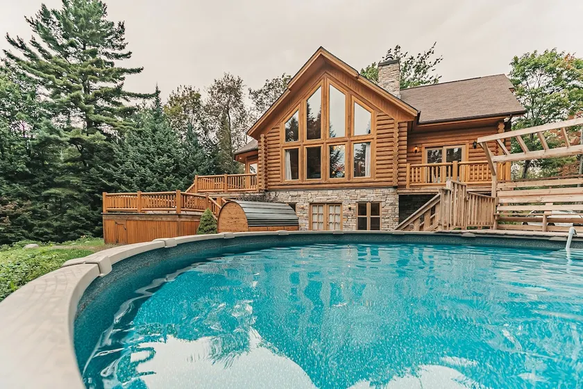 Mountain-View Cottage: Hot Tub, Sauna & Pool - Image 1