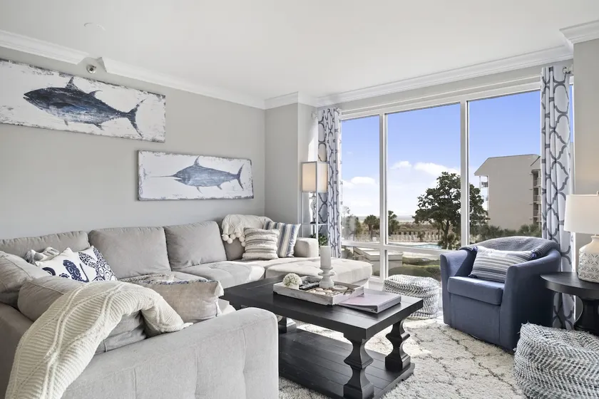 Ocean Views at Villamare in Palmetto Dunes, Steps to the Beach! - Image 1