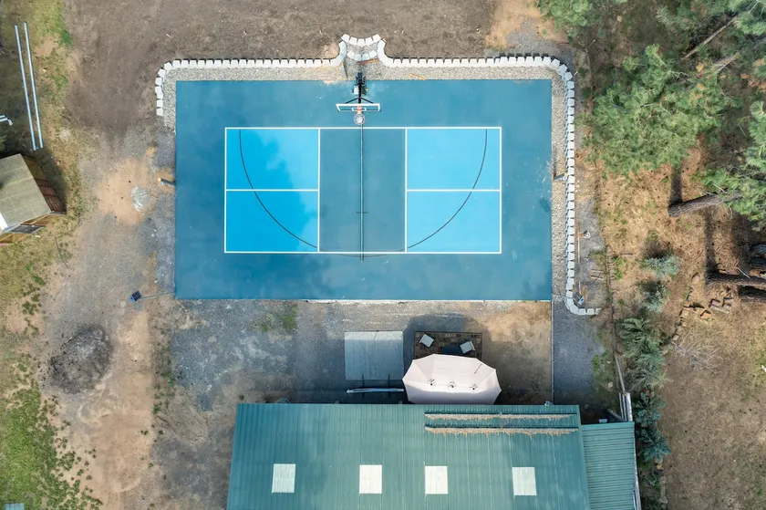 Bend Private Pickleball House - Image 1