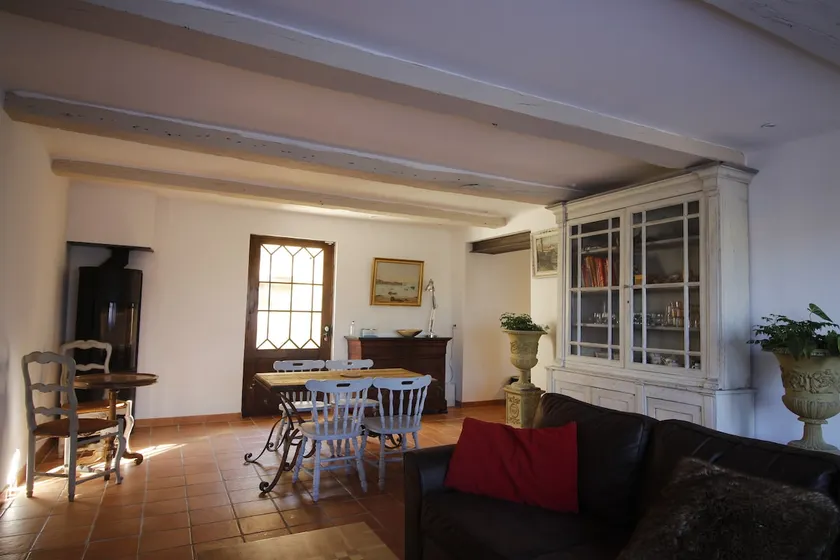 At Cissou and Philou's in Vaucluse. - Image 1