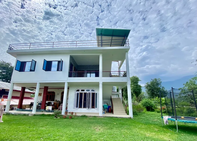 Stargazer Chalet - Image 1
