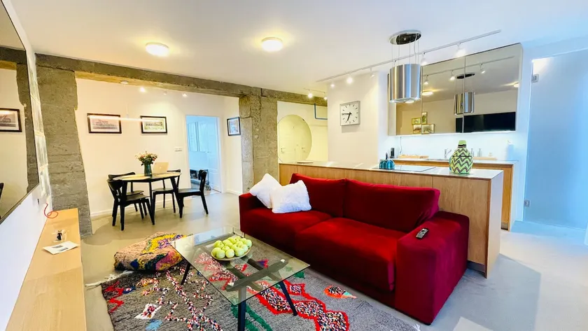 Swanky Suite in the city centre - Image 1