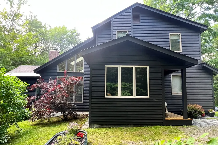 The Skihaus - modern chalet minutes from Stratton - Image 1