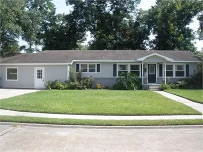 The Peaceful House -6BR Spacious Home Near Plants - Image 1