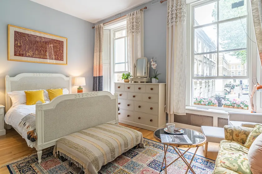 Central Home - Prime Zone 1-Discover London Easily - Image 1