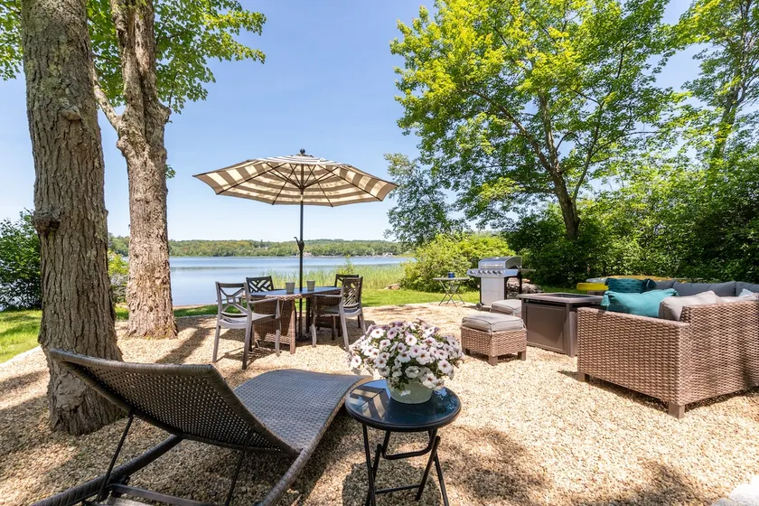 Little Cottage - Private Waterfront - Image 1