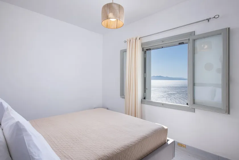 Deluxe Residence | Panoramic Sea & Sunrise View - Image 1