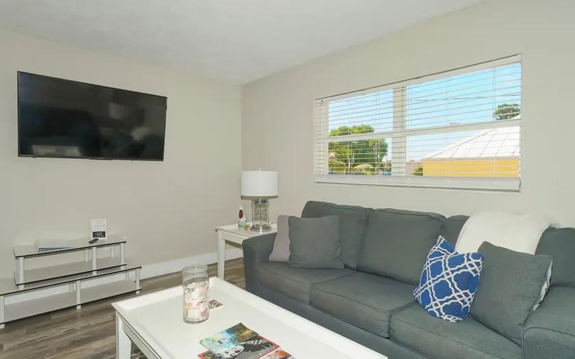 Siesta Key Village - Suite #2: Ein Block zum Strand, im HERZEN des Dorfes! - Image 1
