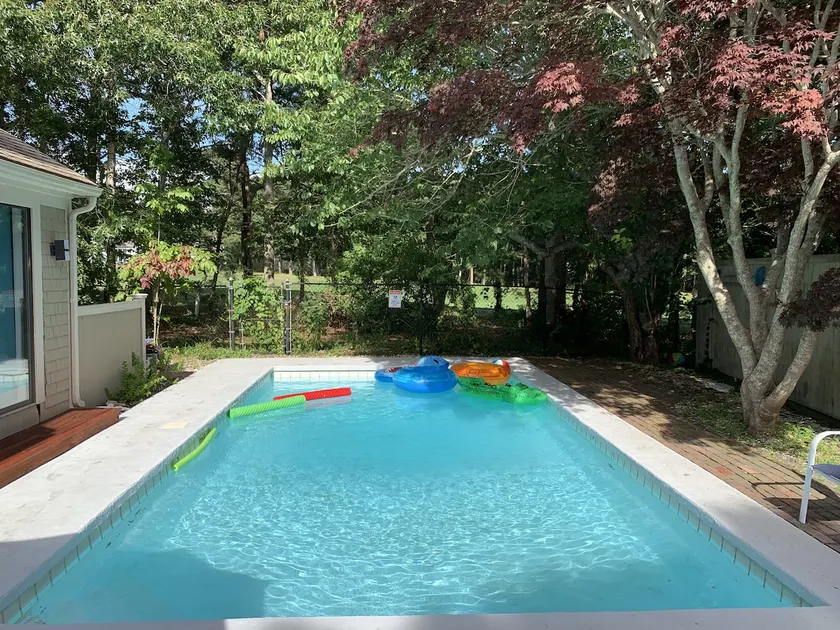 Cape Gem in New Seabury resort & near the beach. - Image 1