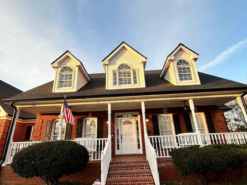 European Style Farm House - Image 1
