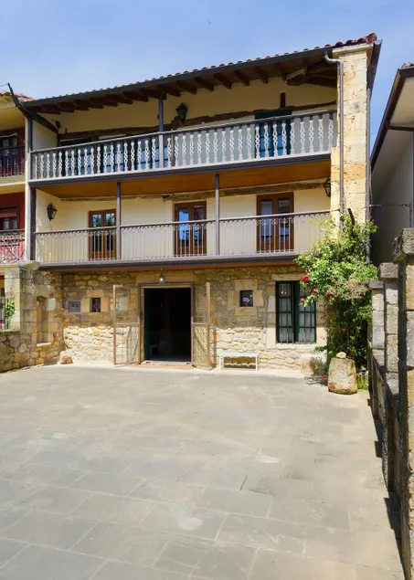 Casa Magdalena: Surf and Turf - Image 1
