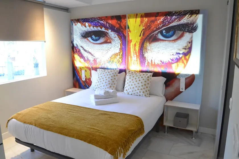 Modern and refurbished flat in Vistalegre - Image 1