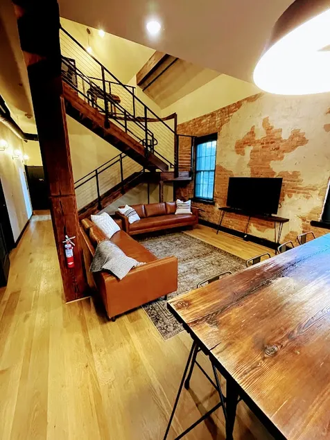 William Lamb Suite - Image 1