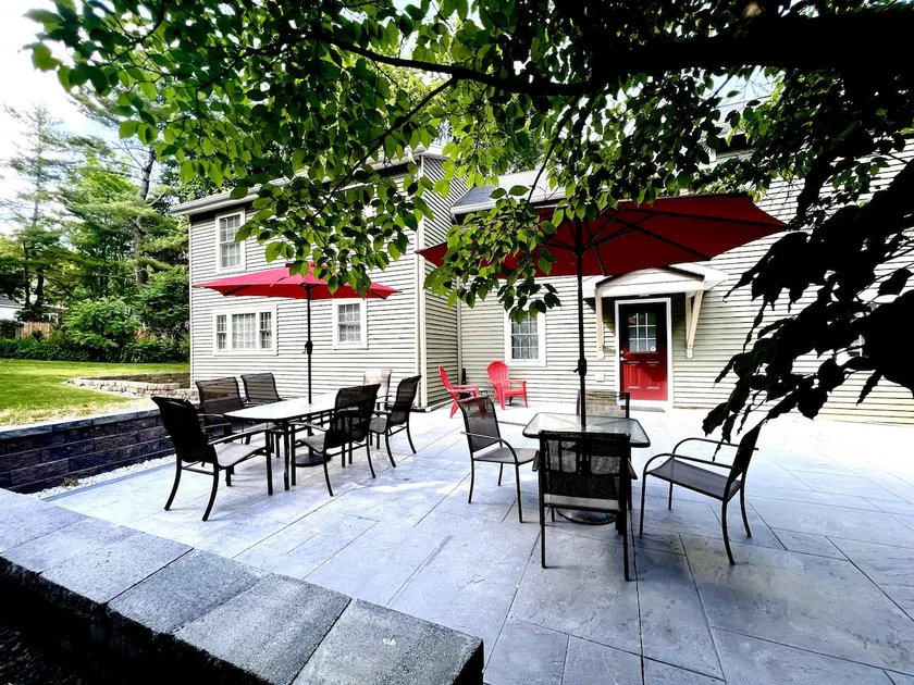Modern Summer House: Downtown Saratoga Springs! - Image 1