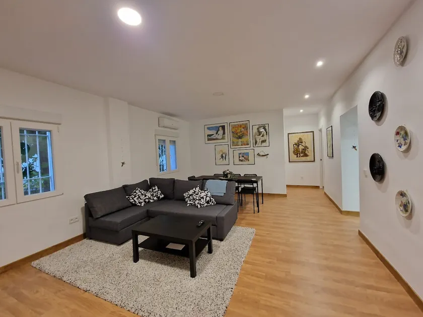 Entire apartment in C. Alcalá - Image 1