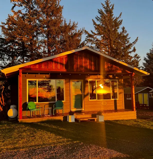 Storm Watch lodge - Image 1