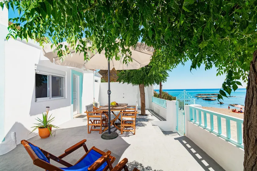 Beach house - Image 1