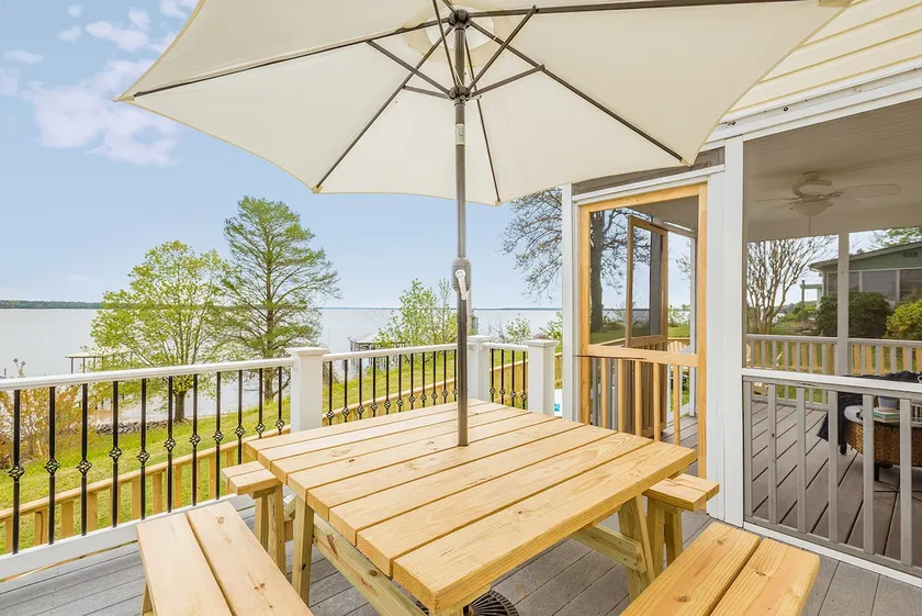 River View Cottage - King Suites - Image 1