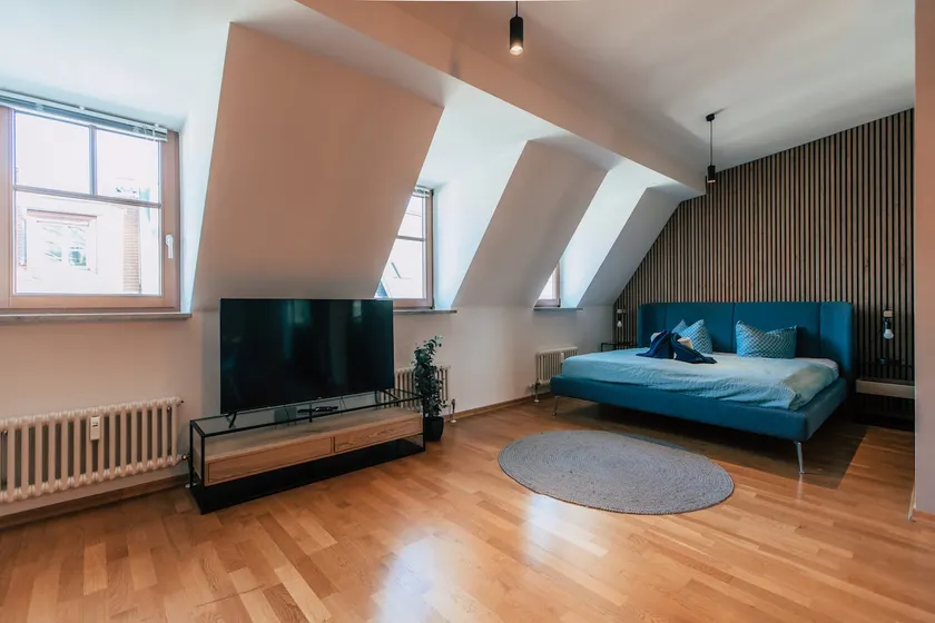 *Big Relaxing* Elegant living above the old town - Image 1