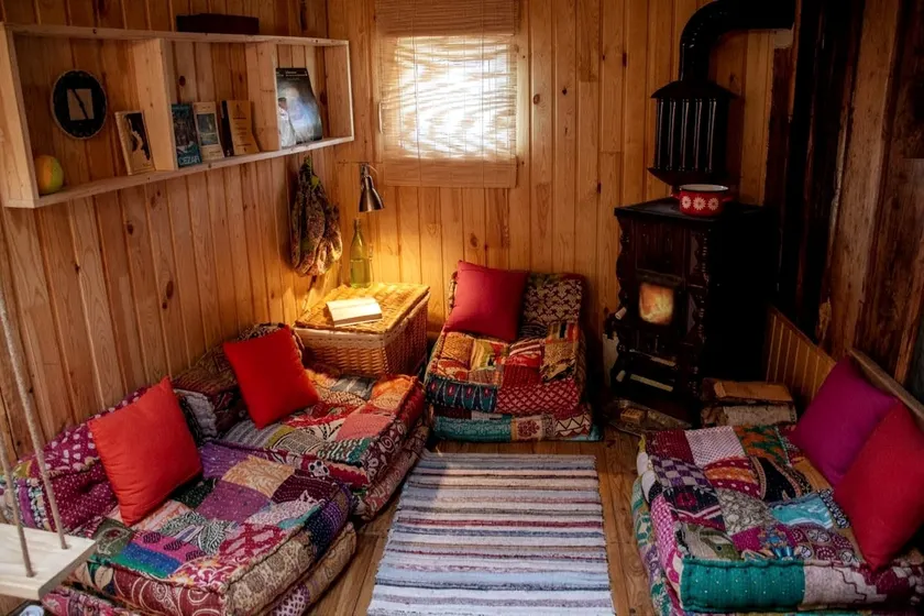 Tiny barn house - Image 1