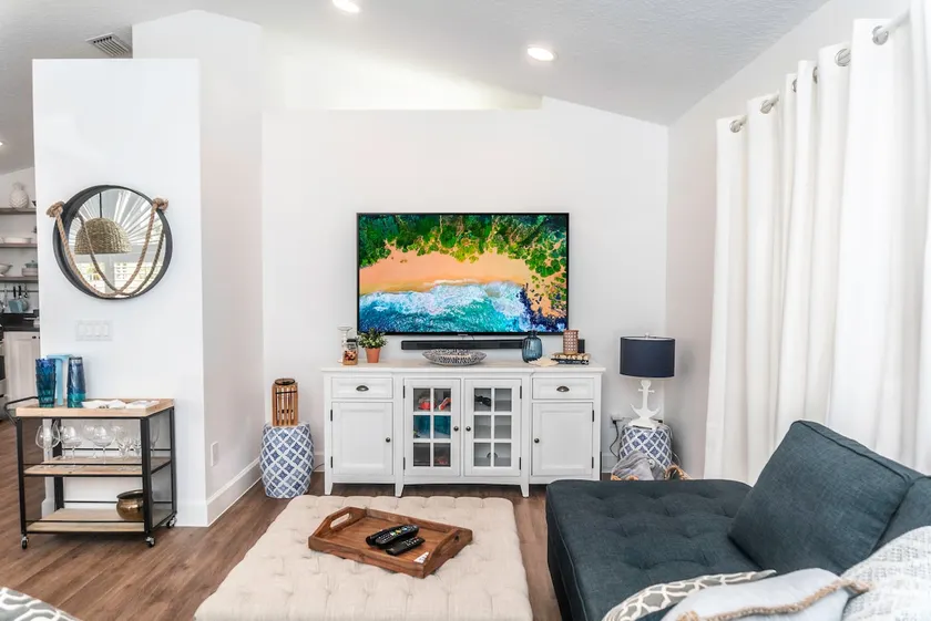 Nettles Island Beach Retreat . Golf Cart . Kayak . Private Beach Access - Image 1