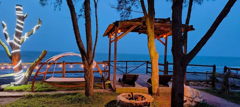 Hotel Playa Tortugas - Image 1