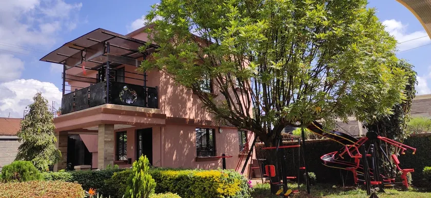 Vineyard- Elegant Villa facing Mt. Kenya ~Kerugoya - Image 1