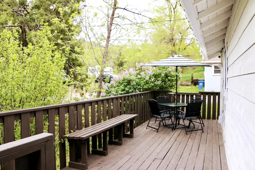 ⁑Close to Downtown⁑Patio Seating⁑Clean&Quiet⁑ - Image 1