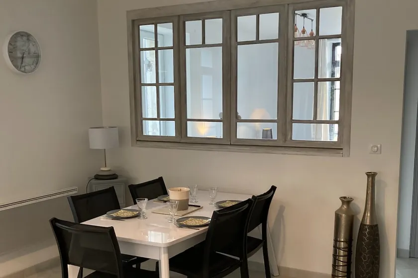 Quiet apartment in the courtyard of the old abbey - Image 1