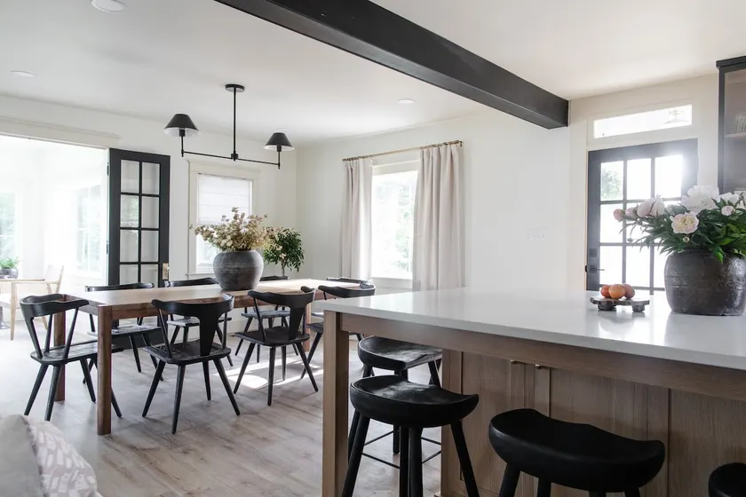 The Inn- Newly Renovated Designer Furnished - Image 1