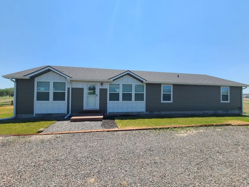 **Be at Home at Lake Mac** - Image 1