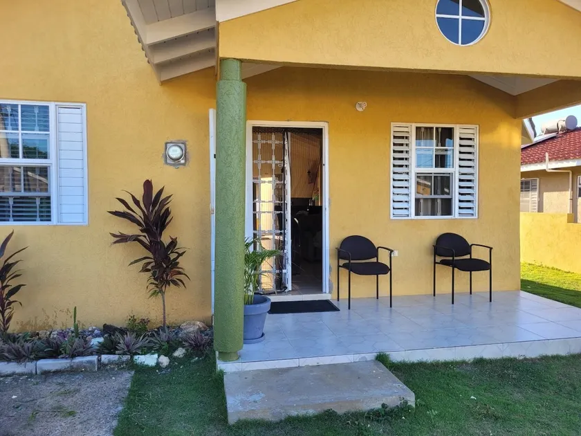 Your home away from home - Image 1